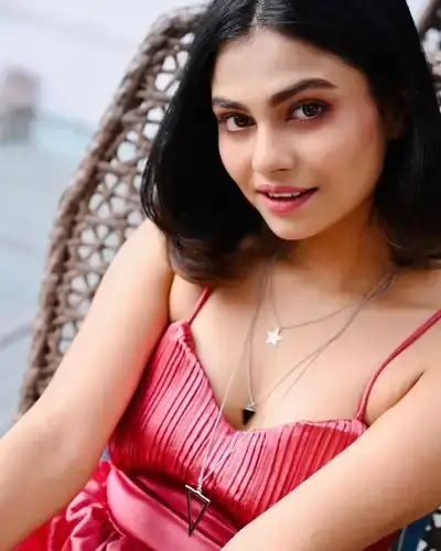 Call Girls Service in Nakhatrana