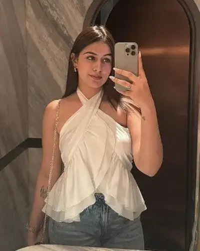 Escorts In Nakhatrana